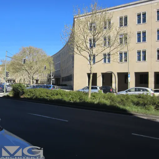 Platz der Luftbrücke Behördenzentrum - Bild 4